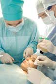 SECPRE advierte que sólo uno de cada tres pacientes de cirugía estética conoce la cualificación de su médico